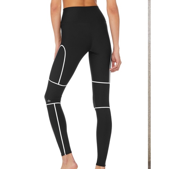alo halftime legging